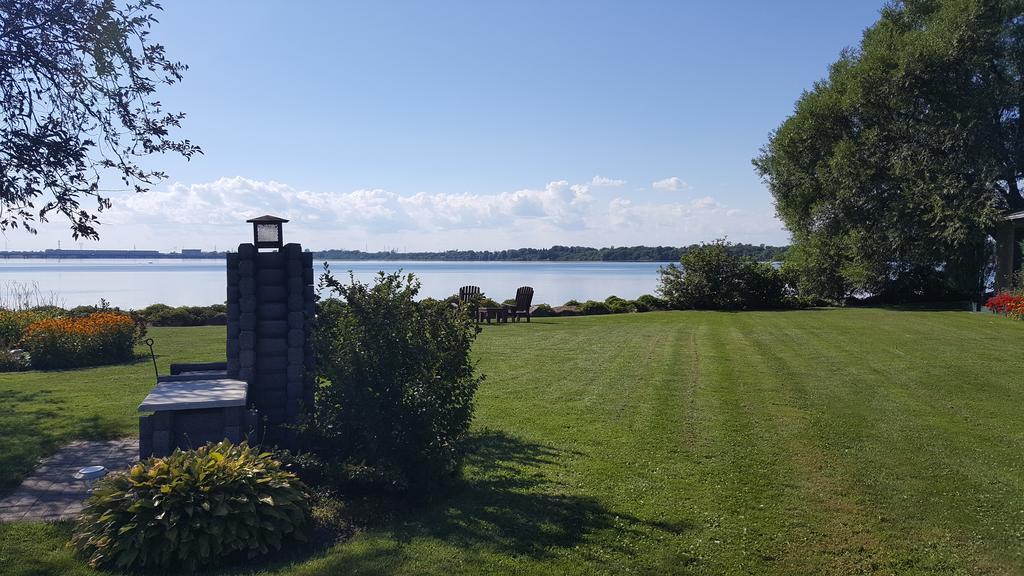 Hotel Oasis Lac St-Louis سالبيري دي فاليفيلد المظهر الخارجي الصورة